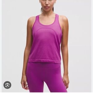 Lululemon Swiftly Tech Racerback Tank Top, Race Length size 4 Purple/vivid plum